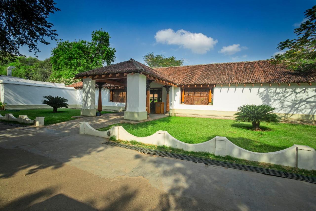 Heritage Madurai Eksteriør billede The residence of the Sri Lankan Ambassador to Vietnam
