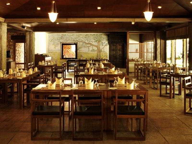 Heritage Madurai Restaurant billede The interior of a restaurant