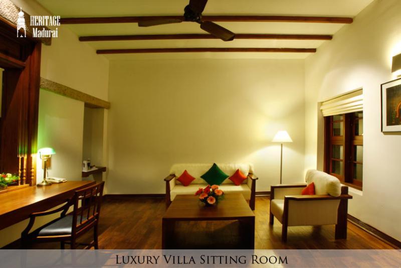 Heritage Madurai Eksteriør billede Sitting room of a luxury villa